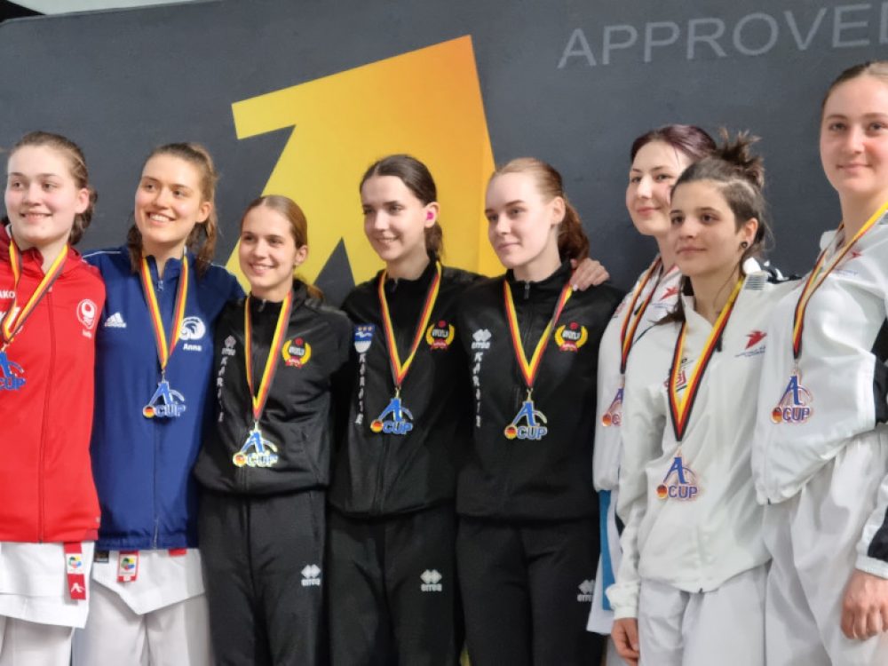Damen Team holt Silber beim Arawaza Cup