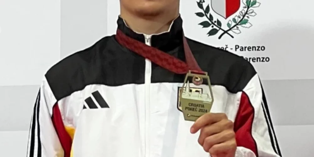 Muhammed Özdemir triumphiert bei der Karate 1 Youth League in Poreč