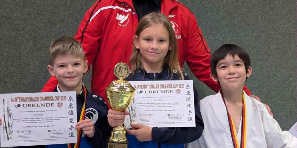 Starke Nachwuchsleistung beim Dhammika Cup – Tom Jörgens holt Gold, Ben und Christian Bronze