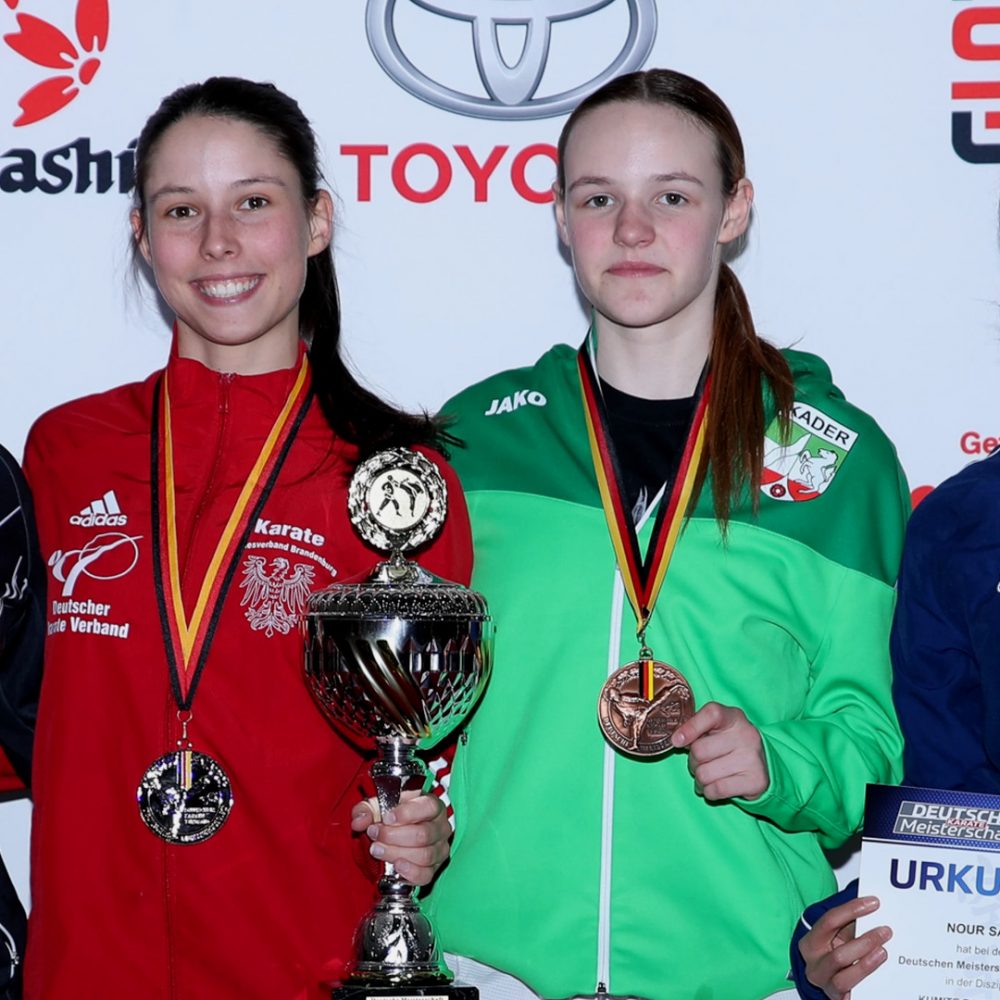 Knights sichern sich Medaillen und Top-Platzierungen bei der Deutschen Meisterschaft in Frankfurt