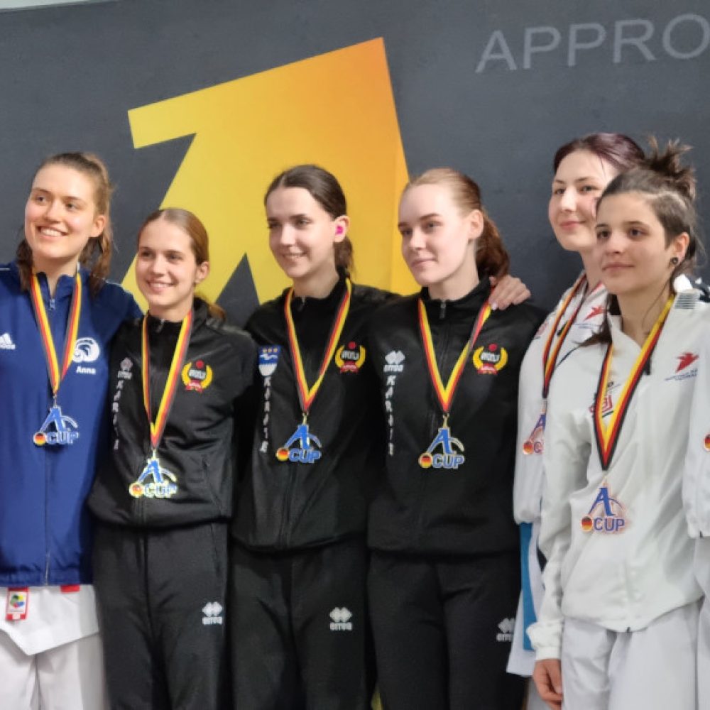 Damen Team holt Silber beim Arawaza Cup